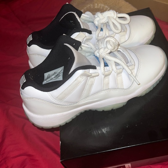 Jordan Other - Air Jordan 11 Retro Low GS